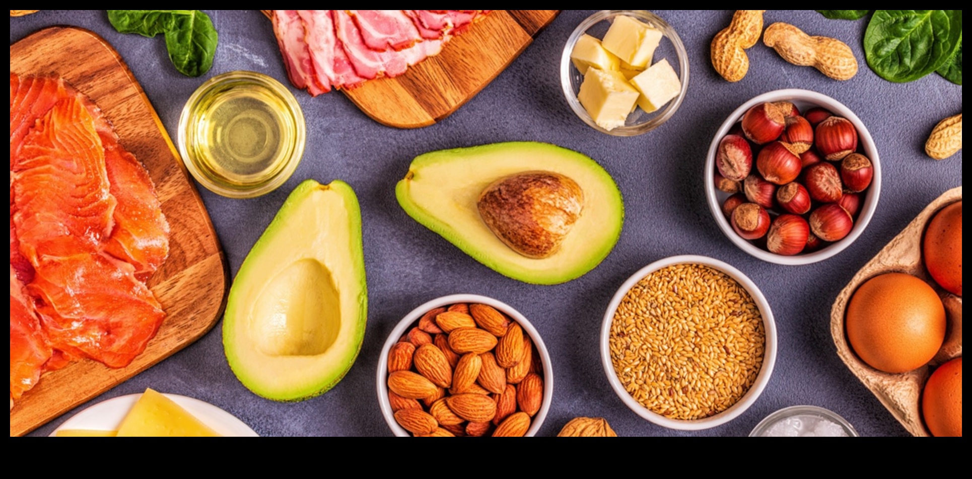 Kā pārvarēt problēmas, ceļojot ar zemu ogļhidrātu diētu