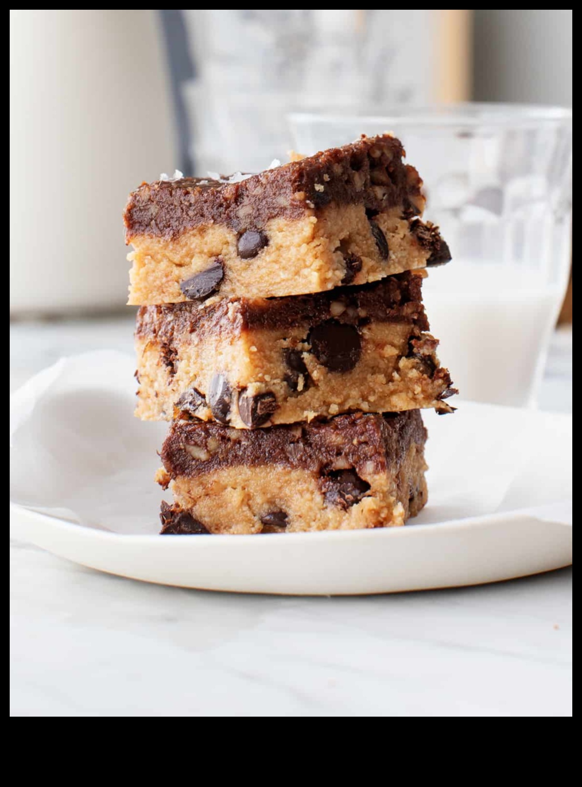 Izbaudiet savu saldo zobu vegāniski: deserta gardumi